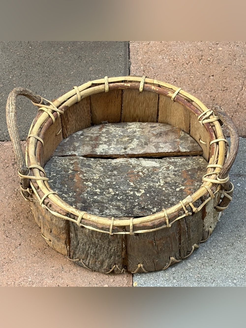 Primitive Wood & Bark Handmade Rustic Round Gathering Basket Vintage VTG Country - Picture 5 of 10